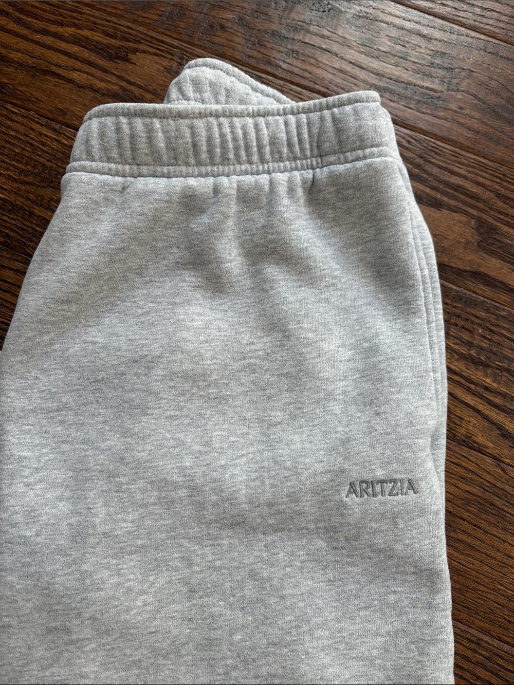 Aritzia Grey Sweatpants - Cozy Casual Bottoms